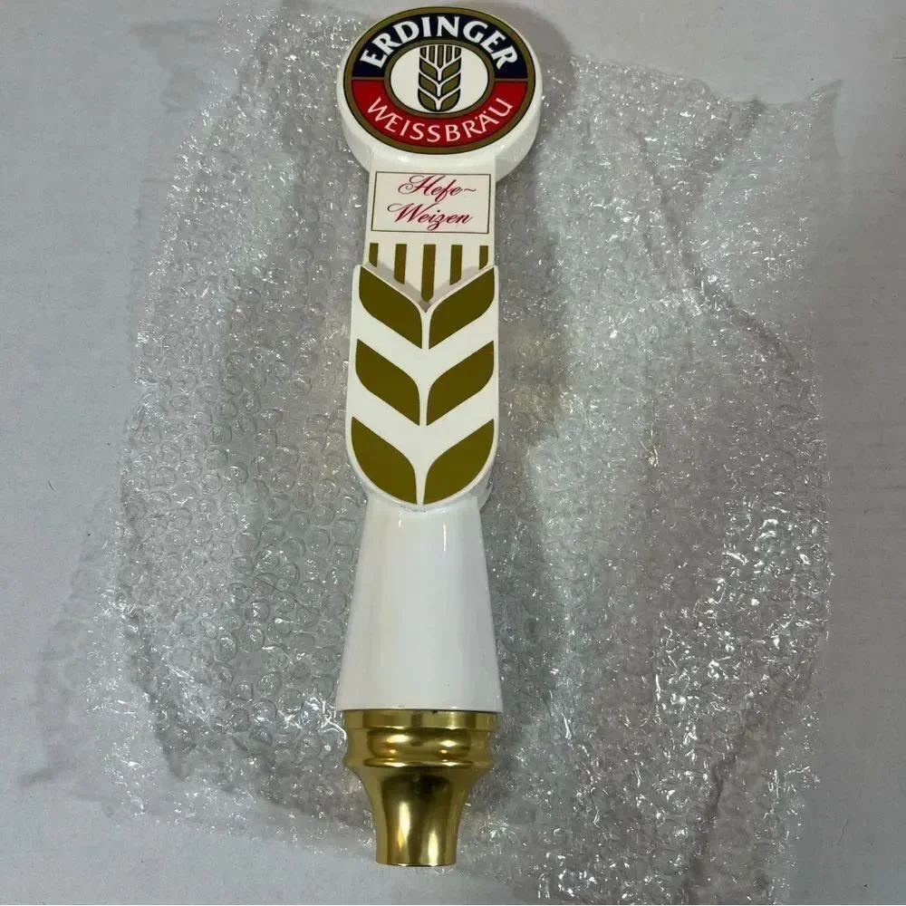 Erdinger Weissbräu Hefe-Weizen beer tap handle